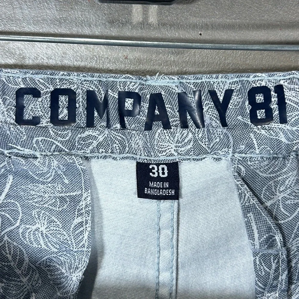 Company 81 Mens Stretch Chino Shorts Light Blue Textured Belted Size 30 New